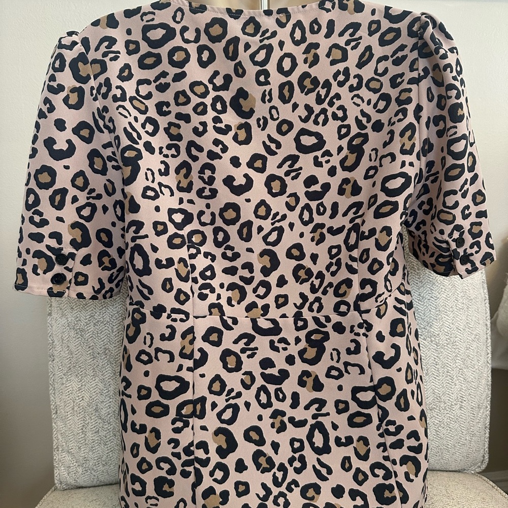 Sanctuary Leopard Print Button Top - image 4